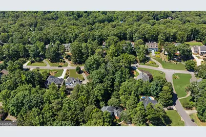 810 Southern Shore Drive, Peachtree City, GA 30269 - Photo 4