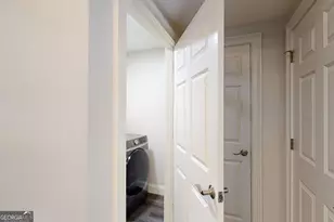 3275 Lenox Road NE, Atlanta, GA 30324 - Photo 30