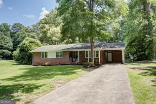 300 Kelly Dr, Fayetteville, GA 30214 - Photo 1