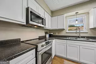 105 Wolfbay Cir, Kingsland, GA 31548 - Photo 16