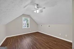 914 Georgian Point Dr, Lawrenceville, GA 30045 - Photo 22