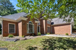 914 Georgian Point Dr, Lawrenceville, GA 30045 - Photo 1
