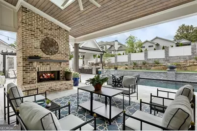 212 Brooke Drive, Alpharetta, GA 30009 - Photo 8