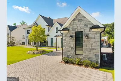 212 Brooke Drive, Alpharetta, GA 30009 - Photo 2