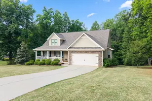 170 Fair Oaks Ct, Commerce, GA 30529 - Photo 2