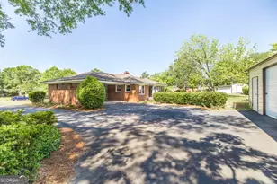 129 S 7th St, Cochran, GA 31014 - Photo 32