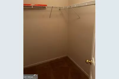 9592 Lakeview Circle, Union City, GA 30291 - Photo 12