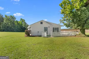 3388 Recreation Dr, Millen, GA 30442 - Photo 2
