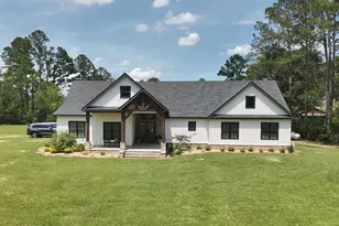 149 Owl Head Trail, Hazlehurst, GA 31539 - Photo 1