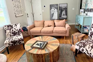 206 Carroll St, Carrollton, GA 30117 - Photo 2