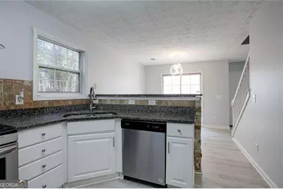13372 Harpley Court, Alpharetta, GA 30004 - Photo 4