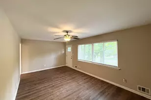 2192 Kilarney Rd, Decatur, GA 30032 - Photo 4