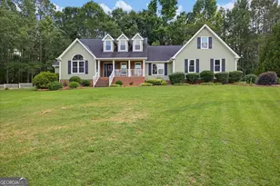 42 Woods Way, Carrollton, GA 30117 - Photo 1