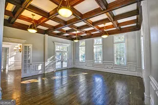 6020 Riverside Dr, Sandy Springs, GA 30328 - Photo 30