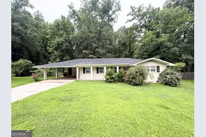 2176 Elinwood Drive, East Point, GA 30344 - Photo 2