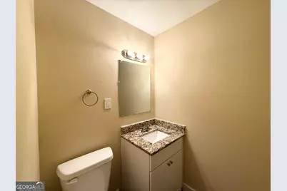 2176 Elinwood Drive, East Point, GA 30344 - Photo 8