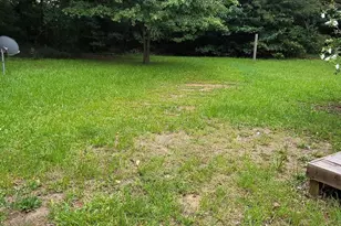146 E Wright St, Winder, GA 30680 - Photo 14