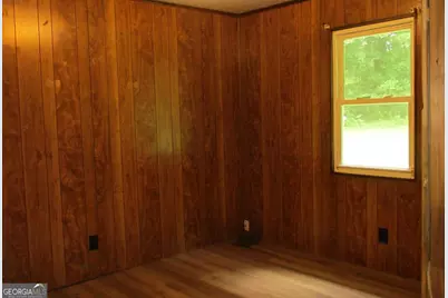 146 E Wright Street, Winder, GA 30680 - Photo 10