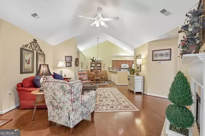 2102 Sweet Apple Circle, Alpharetta, GA 30004 - Photo 6