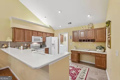 2102 Sweet Apple Circle, Alpharetta, GA 30004 - Photo 12
