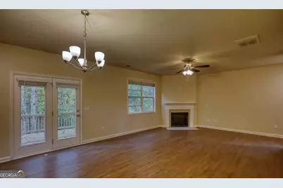 6571 Bluffview Drive, Douglasville, GA 30134 - Photo 8