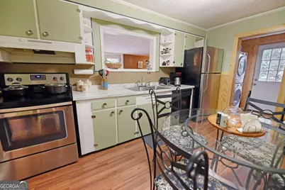 742 Hillcrest Drive, McCaysville, GA 30555 - Photo 4