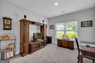 498 Brks Vlg Dr, Pendergrass, GA 30567 - Photo 32