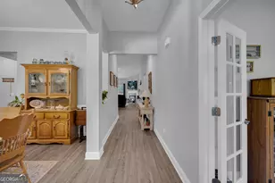 498 Brks Vlg Dr, Pendergrass, GA 30567 - Photo 8