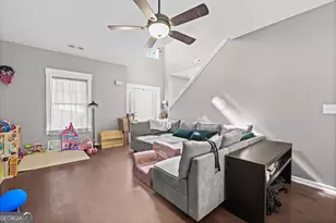 215 Forrest Ln, Palmetto, GA 30268 - Photo 6
