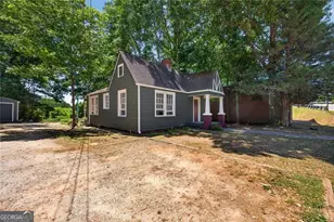 298 S Cherokee Rd, Social Circle, GA 30025 - Photo 2