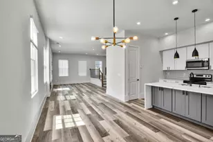 3165 Dogwood Dr, Hapeville, GA 30354 - Photo 8