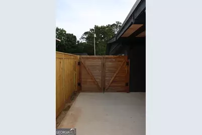 39 Willow Drive, Newnan, GA 30263 - Photo 6