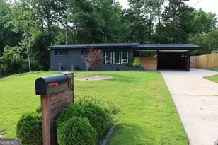 39 Willow Dr, Newnan, GA 30263 - Photo 1