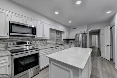 2048 Fisher Trail NE, Atlanta, GA 30345 - Photo 14