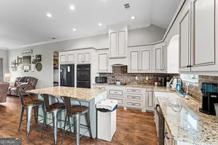 180 Woodland Trail, Cochran, GA 31014 - Photo 18