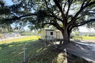 451 Lambs Bridge Rd, Swainsboro, GA 30401 - Photo 20