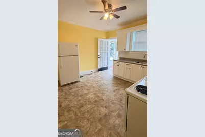 403 E Elm Street, Rockmart, GA 30153 - Photo 8