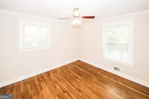 1339 Holcomb Ave, East Point, GA 30344 - Photo 12
