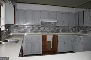338 Lakeview Dr, Baxley, GA 31513 - Photo 18