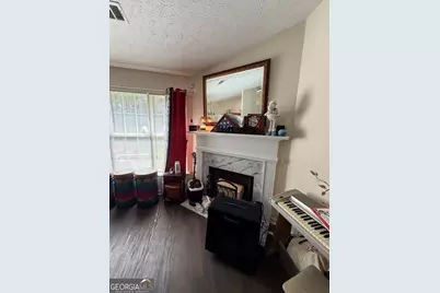 2800 Hillvale Cove Way, Lithonia, GA 30058 - Photo 6