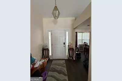 2800 Hillvale Cove Way, Lithonia, GA 30058 - Photo 2