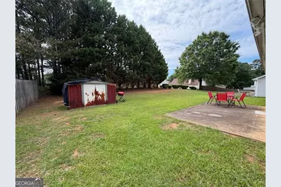 2800 Hillvale Cove Way, Lithonia, GA 30058 - Photo 2