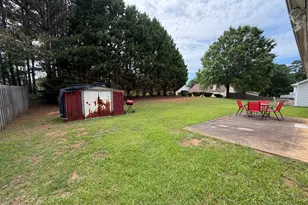 2800 Hillvale Cove Way, Lithonia, GA 30058 - Photo 2