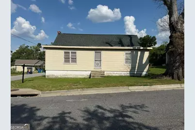 209 Montgomery Street, Vidalia, GA 30474 - Photo 2