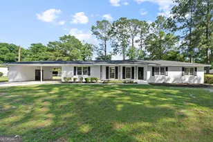 223 Brookwood Dr, Dublin, GA 31021 - Photo 1