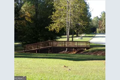 103 Lake Chase Drive S, Griffin, GA 30224 - Photo 4