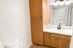 4431 Autumn Hill Dr, Stone Mountain, GA 30083 - Photo 28