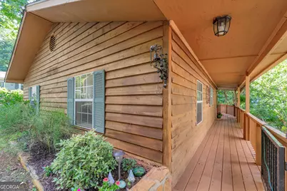 776 Normandy Trail, Lavonia, GA 30553 - Photo 4