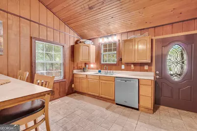 776 Normandy Trail, Lavonia, GA 30553 - Photo 12