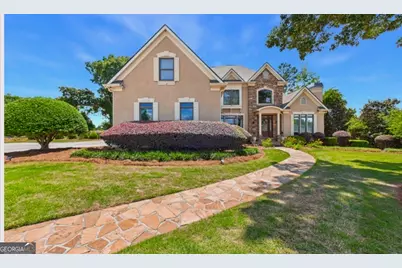 240 Fairways Drive, Warner Robins, GA 31088 - Photo 1